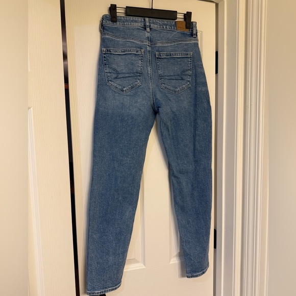 American Eagle Outfitters Women's Blue Distressed Jeans size 2 regular - Picture 6 of 8